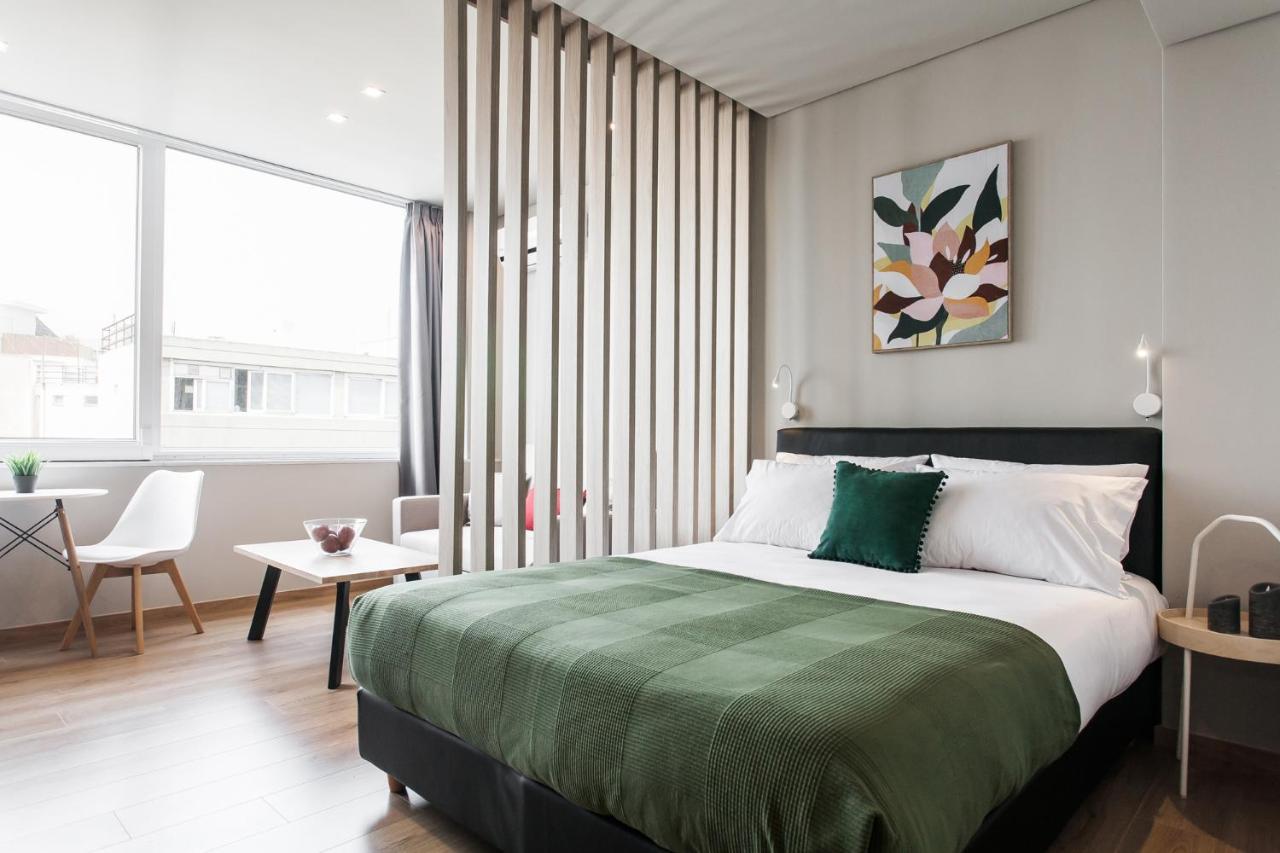 Wyz Attiki Aparthotel Athene Buitenkant foto